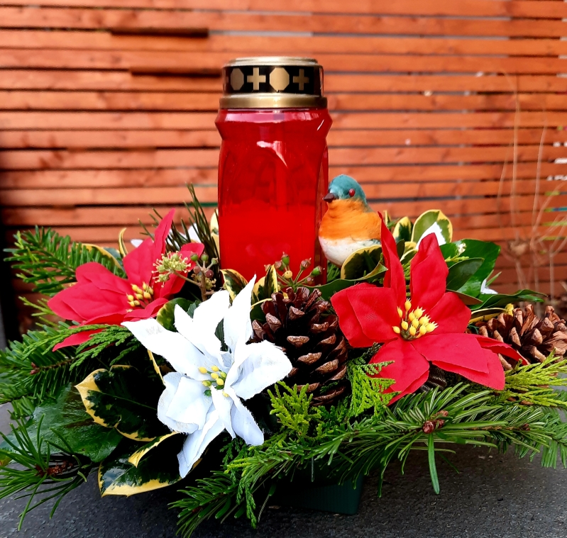 Christmas Remembrance Arrangement