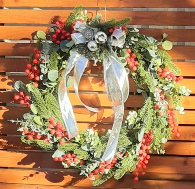 Luxury Christmas Wreaths (Artificial)